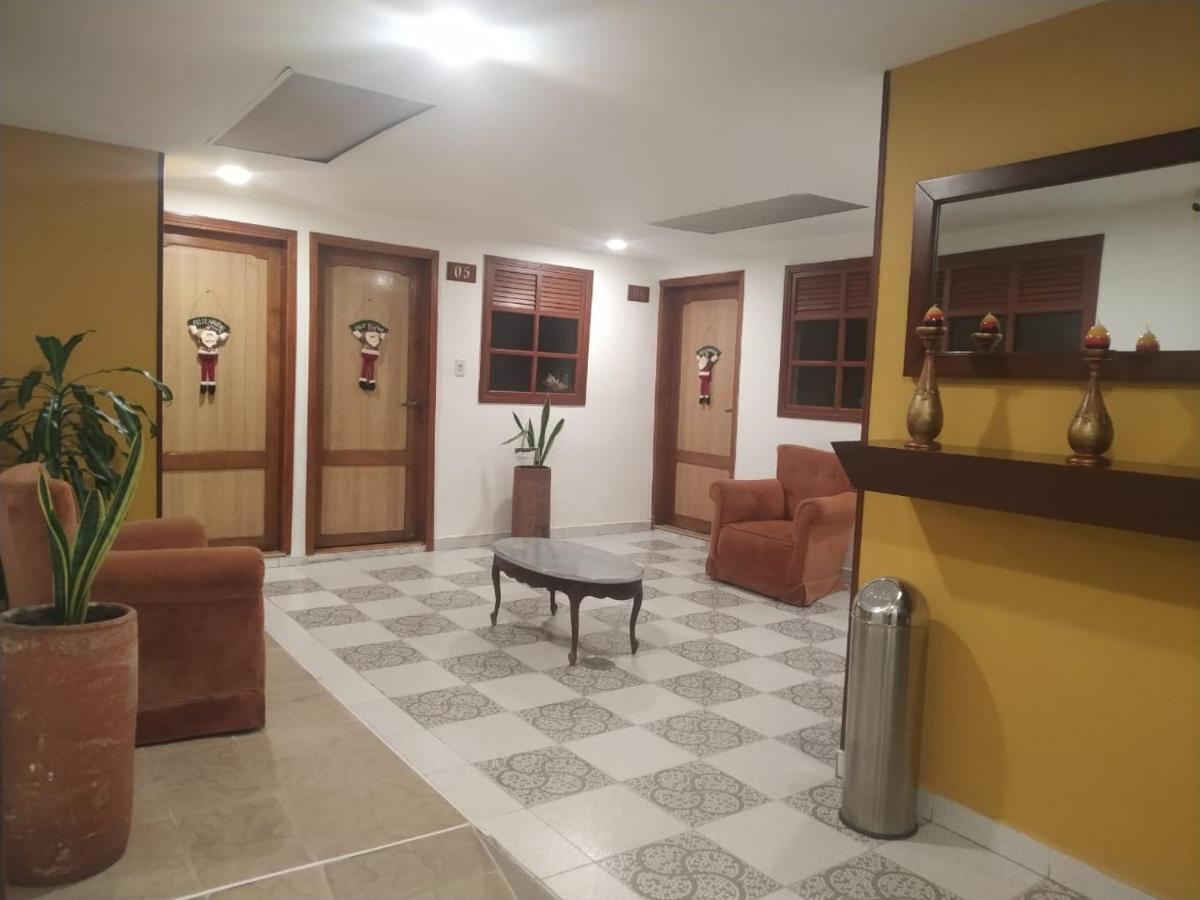 Hotel Plaza Mayor Дуітама Екстер'єр фото